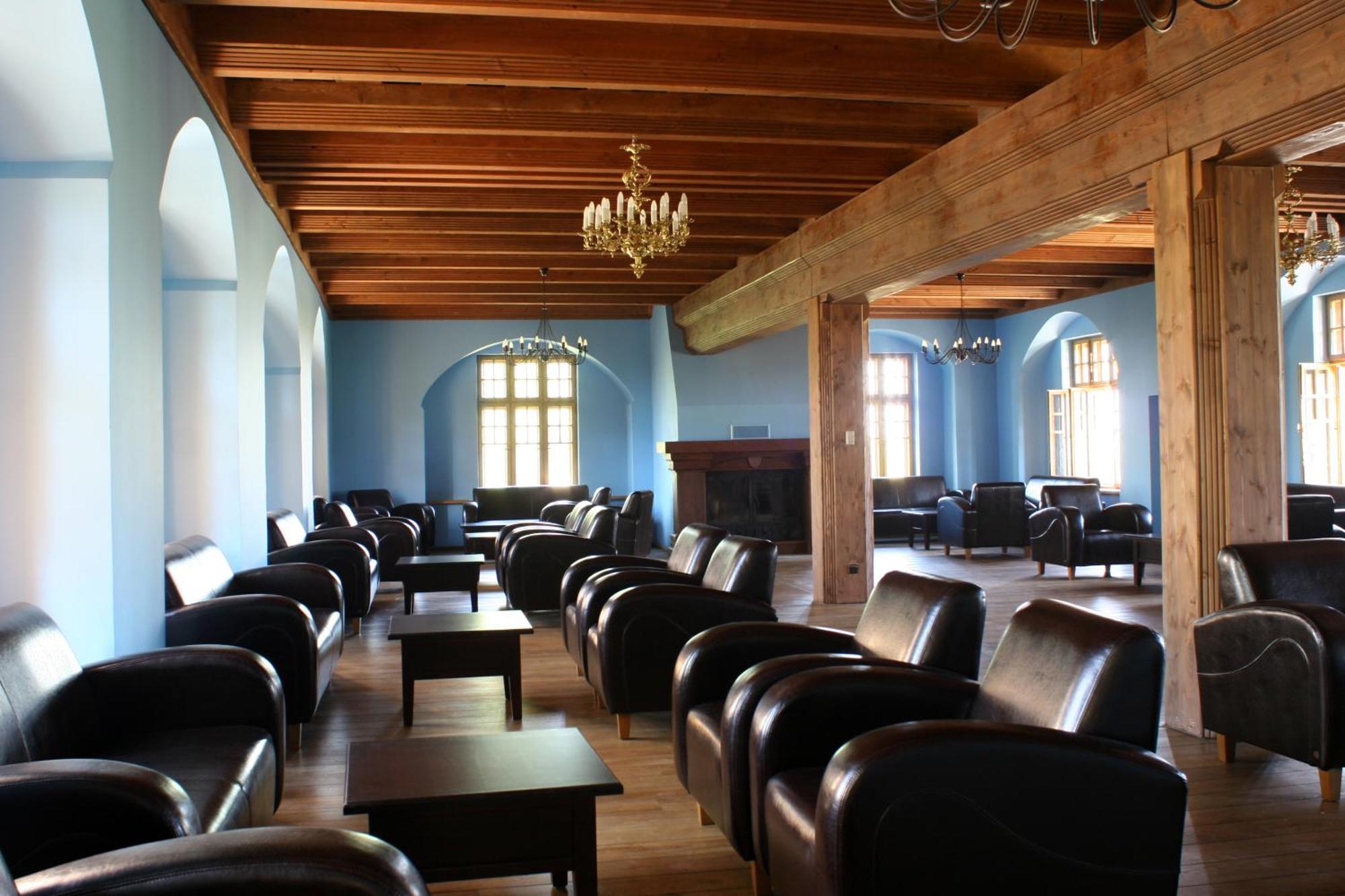 Klasztor Cedynia Hotel Экстерьер фото